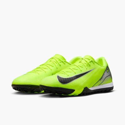 NIKE ナイキ ズーム ヴェイパー 16 アカデミー TF MAD VOLTAGE PACK FQ8449 700 24HO 特価
