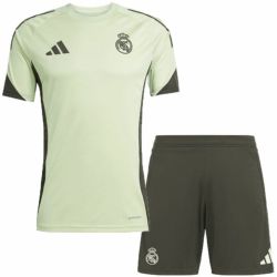 レアル・マドリード adidas 長袖シャツ＆ショーツ セット adidas アディダス キッズ 25/26 レアルマドリード HOME