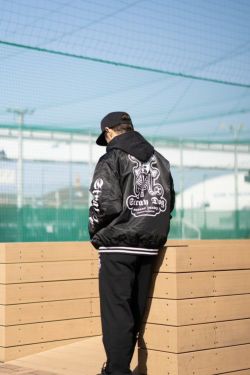 soccer junky サッカージャンキー STRAY DOG スタジアムジャケット